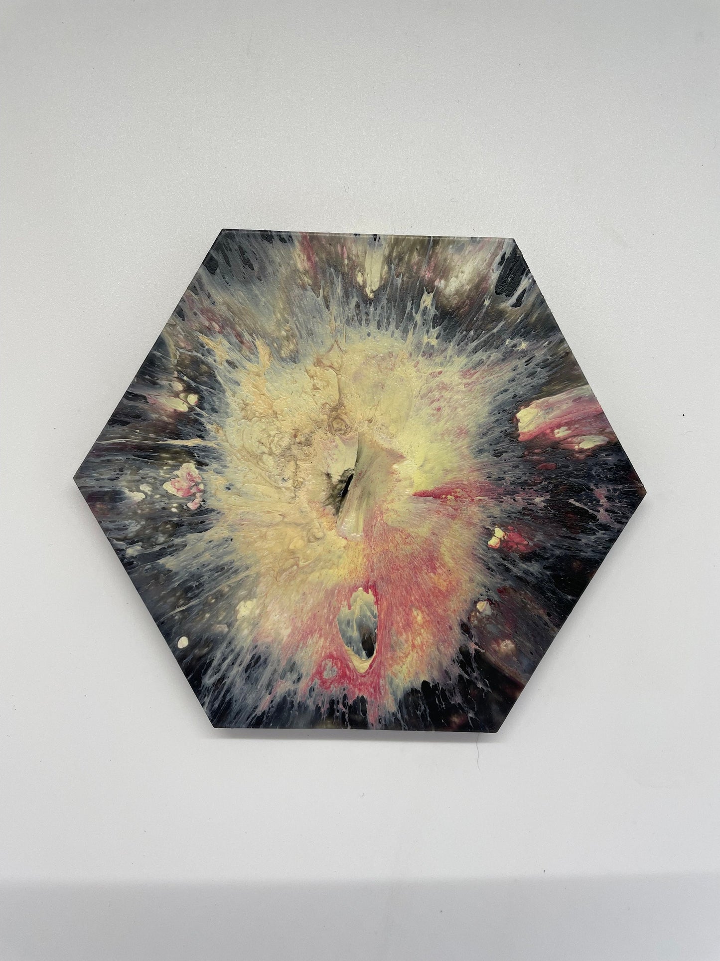 Art Tile/Coaster (hexagon)--- 3.5 × 4.2 inch 100% recycled plastic for tiling or mosaics